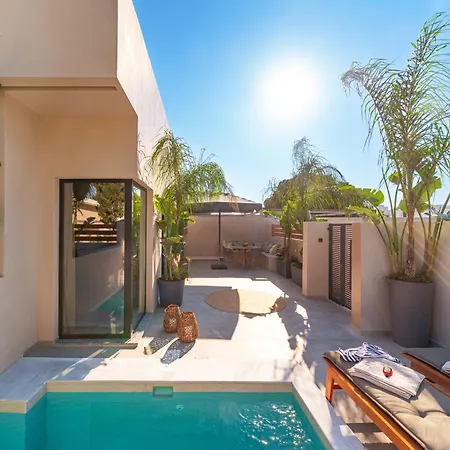 Afesou יאליסוס